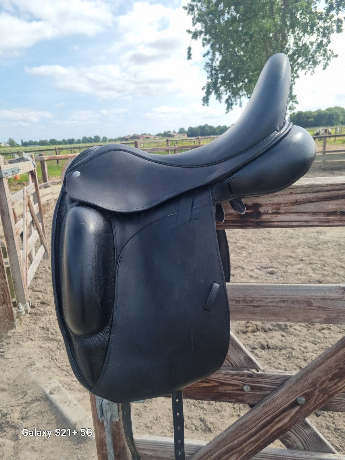 Custom zadel 17.5 inch., Dieren en Toebehoren, Ophalen of Verzenden, Zo goed als nieuw, Dressuur