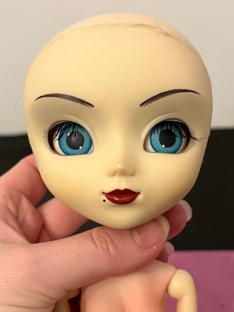 Pullip Vivien doll pop blythe bjd, Ophalen of Verzenden, Zo goed als nieuw, Pop