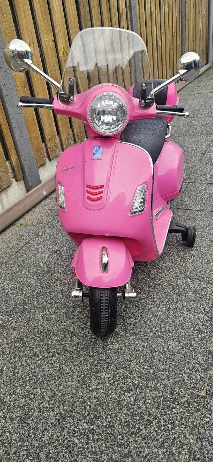 Roze elektrische kinder scooter met koffertje, Kinderen en Baby's, Ophalen, Gebruikt