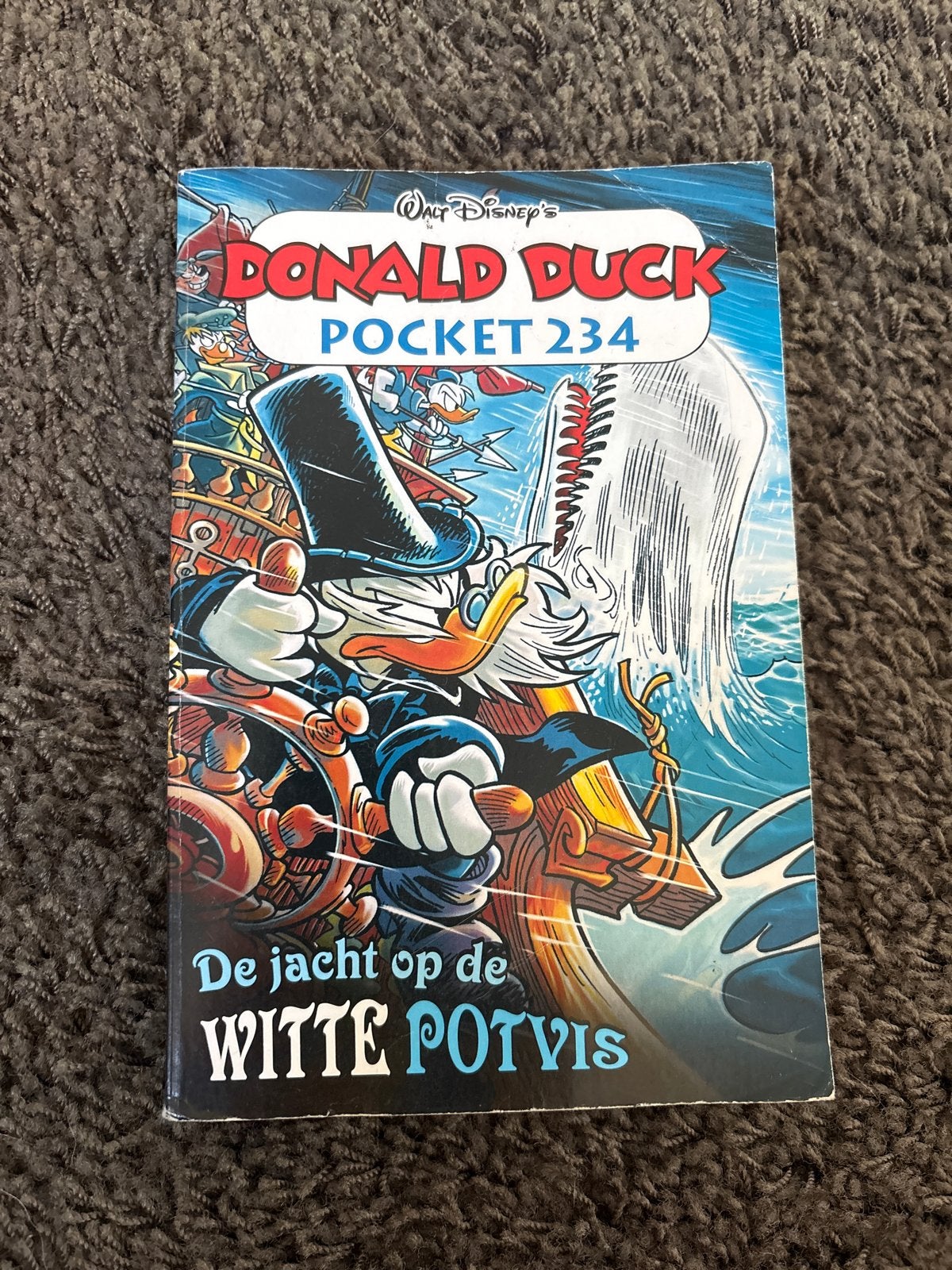 Donald Duck Pocket 234: De jacht op de Witte Potvis, Eén stripboek, Ophalen of Verzenden, Gelezen