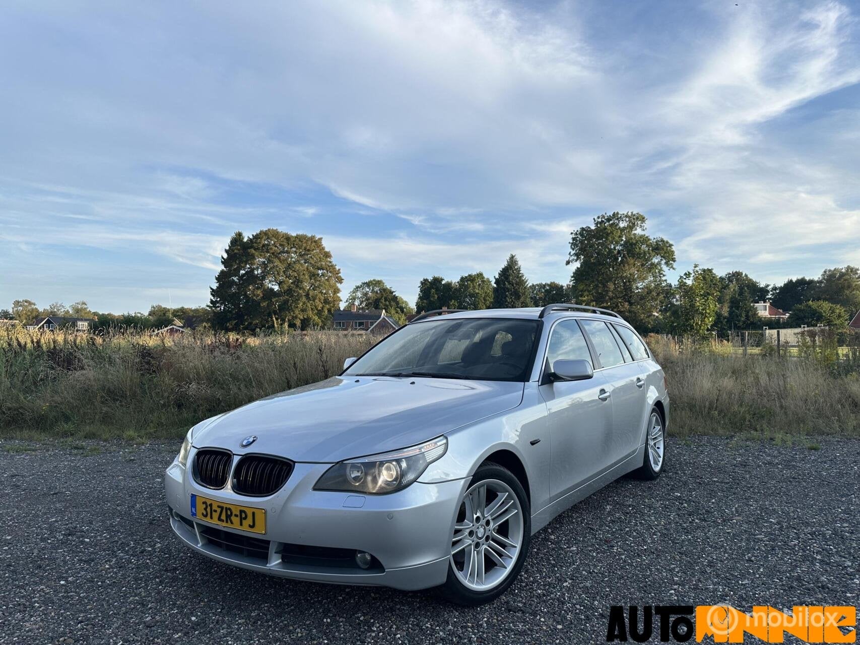 BMW 5-serie Touring 523i Executive Pano Clima Cruise, Auto's, Automaat, Achterwielaandrijving, 2497 cc, Euro 4
