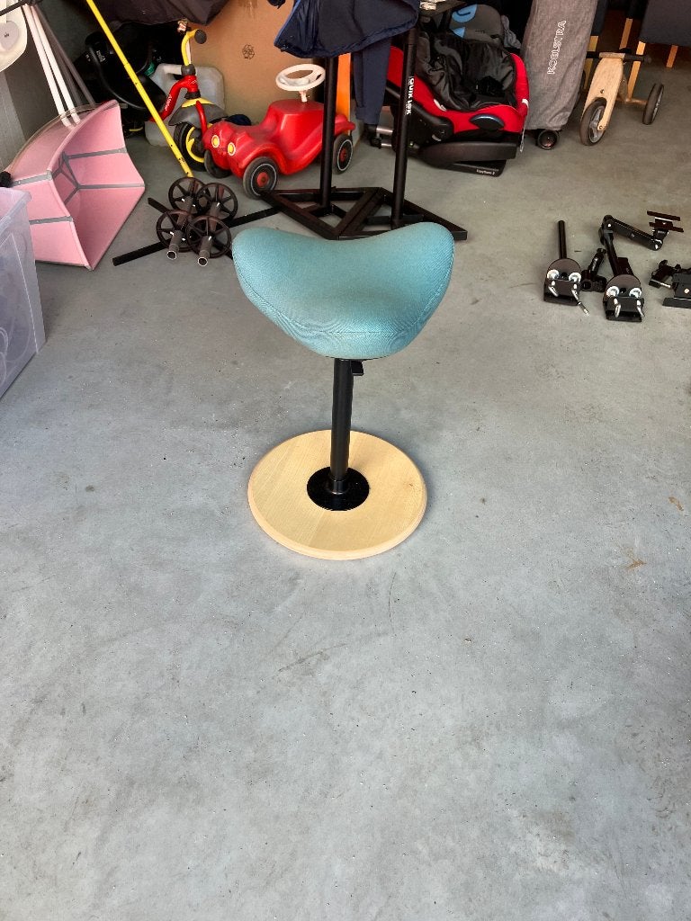 Stokke Varier (zit sta kruk) (Mid), Huis en Inrichting, Ophalen, Zo goed als nieuw, Hout, Minder dan 50 cm