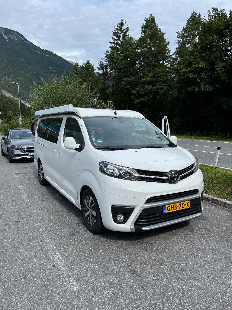 Caravans And Camping Buscamper