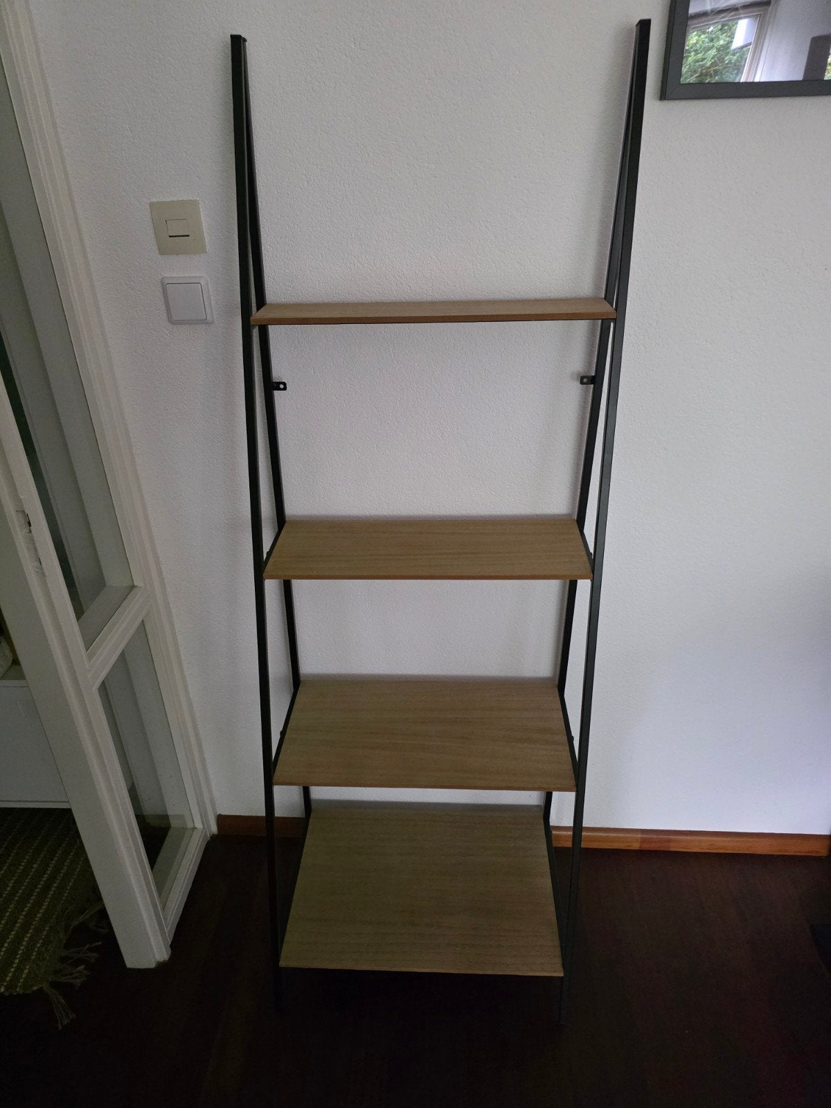 Modern wandrek met 4 planken - Zwart metaal en hout, Ophalen, Met plank(en), 50 tot 100 cm, Zo goed als nieuw