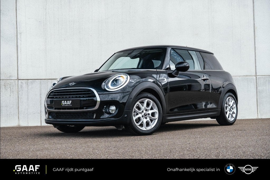 MINI 1.5 Cooper LED | Stoelverwarming | Privacy glas, Auto's, Mini, Voorwielaandrijving, Gebruikt, 4 stoelen, Origineel Nederlands