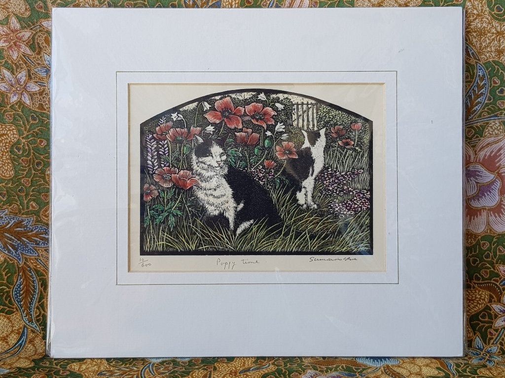 Prachtige litho uit Engeland met poezen of katten 30,5 cm.