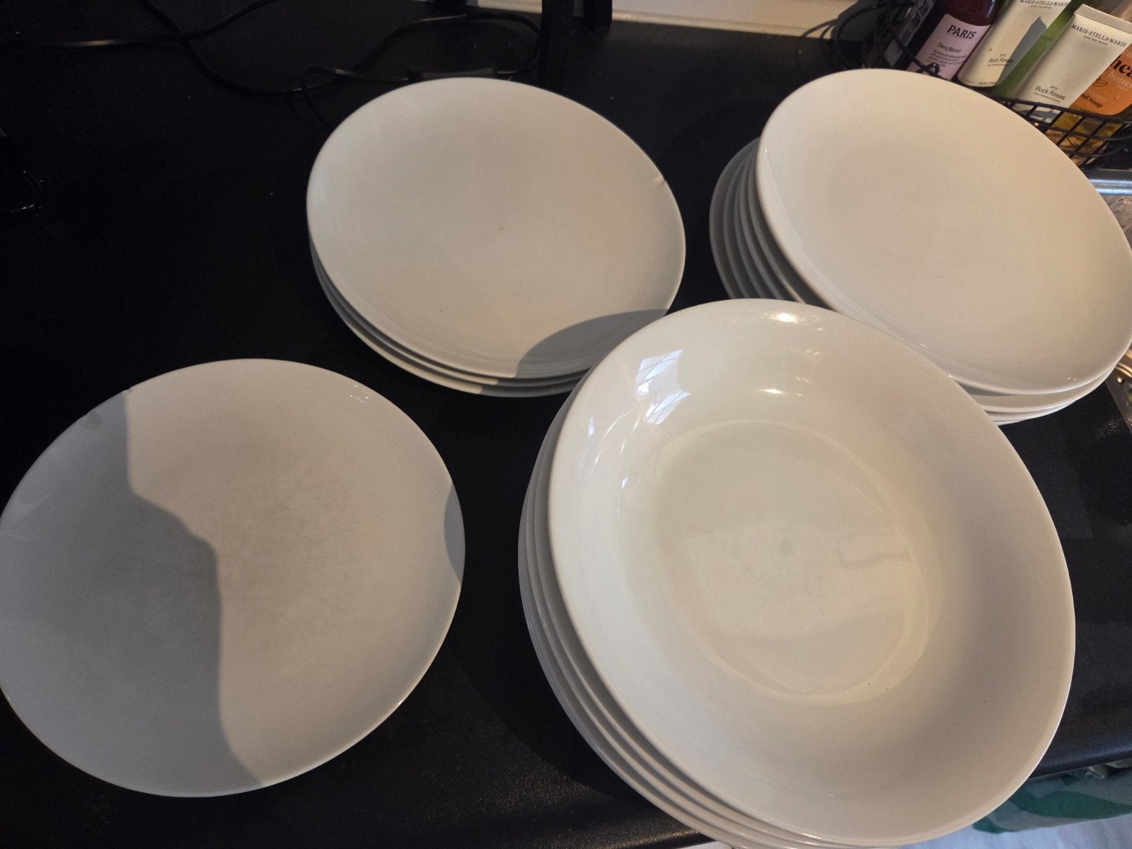Vtwonen servies / borden wit, Ophalen, Gebruikt, Overige stijlen, Bord(en)