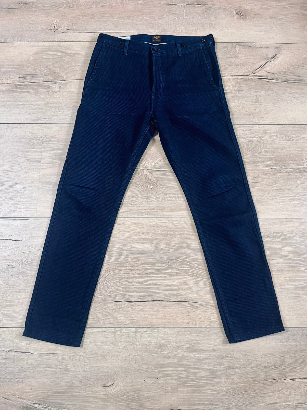 Lee 101 Chino W31 L32, Ophalen of Verzenden, Zo goed als nieuw, Overige maten, Blauw