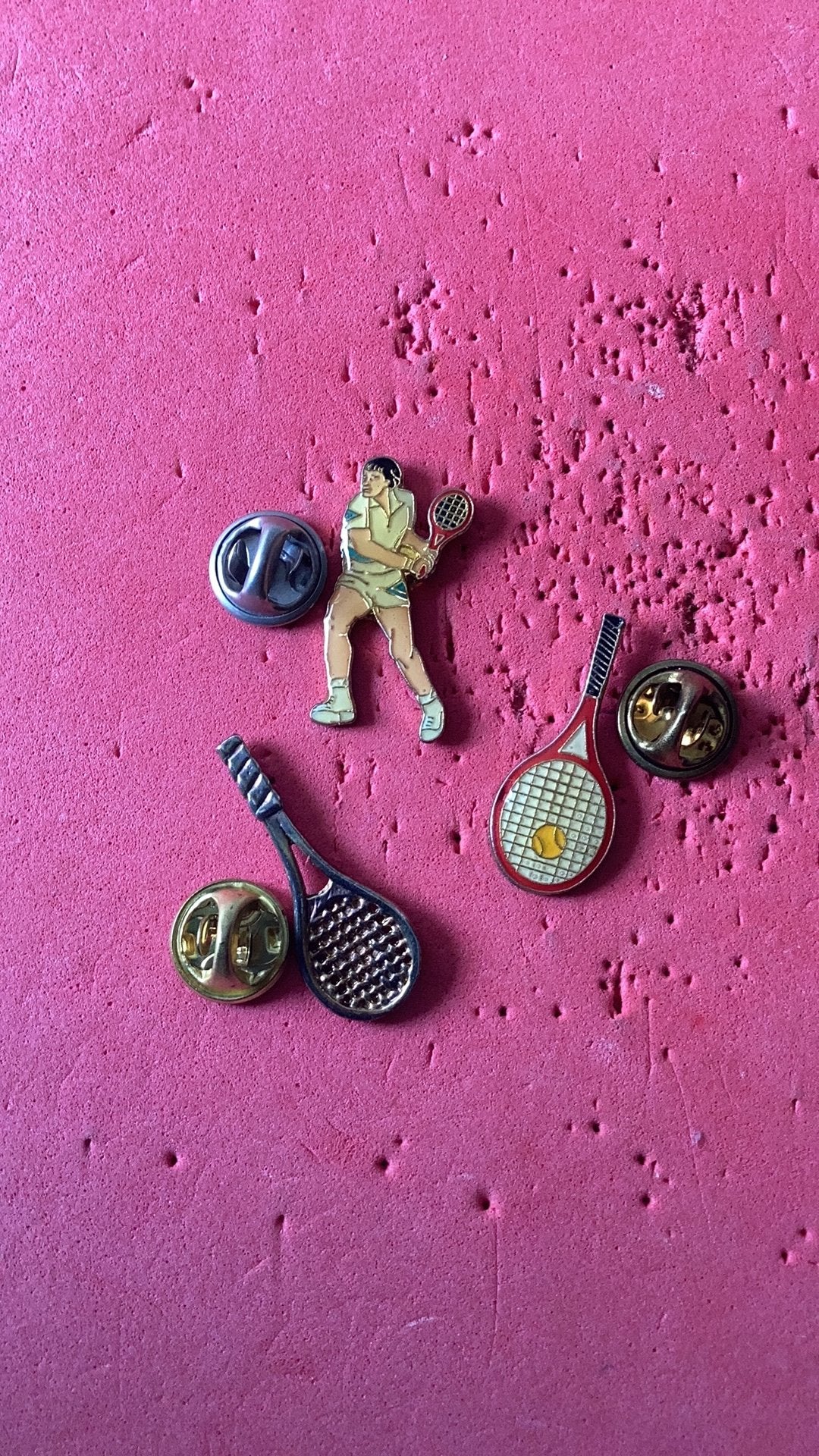 3 pins tennis, Verzenden, Zo goed als nieuw, Sport, Speldje of Pin