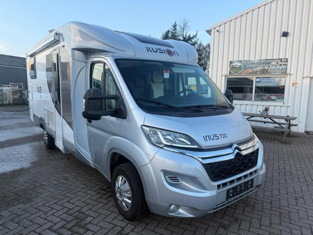 Ilusion Irius 730 Queensbed 2015 150PK, Caravans en Kamperen, Campers, Overige merken, Bedrijf, Handgeschakeld, Diesel