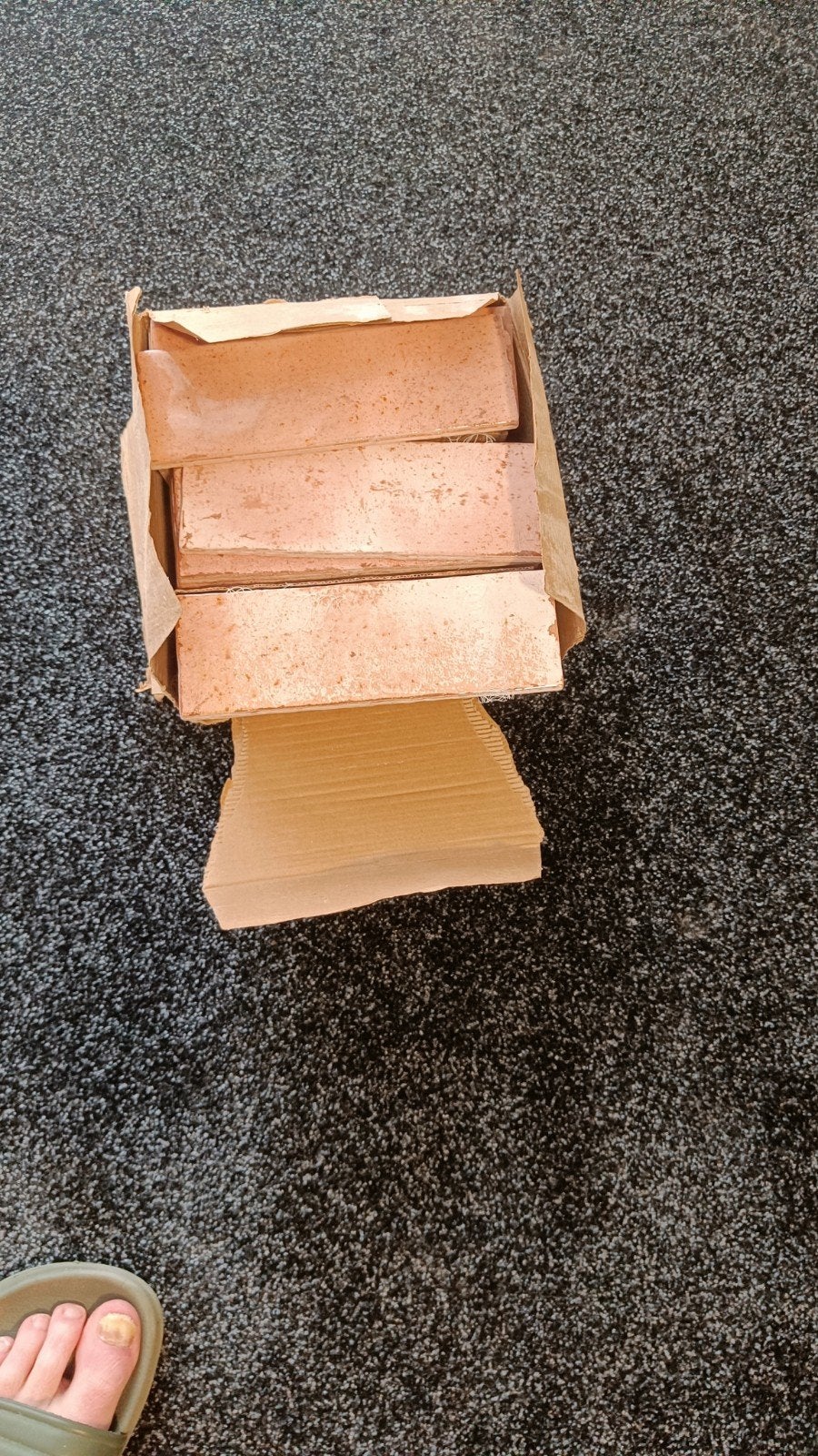 Roze tegeltjes 0.67 m Amazonia Coral, Ophalen, Nieuw, Minder dan 20 cm, 20 tot 40 cm