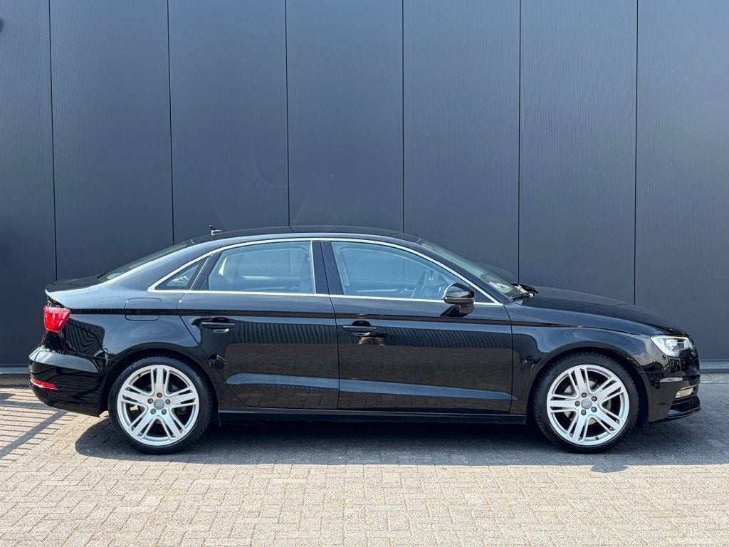 Audi A3 1.4TFSI S-tronic Navi Xenon Cruise NL-auto, Gebruikt, 1225 kg, 4 cilinders, Zwart