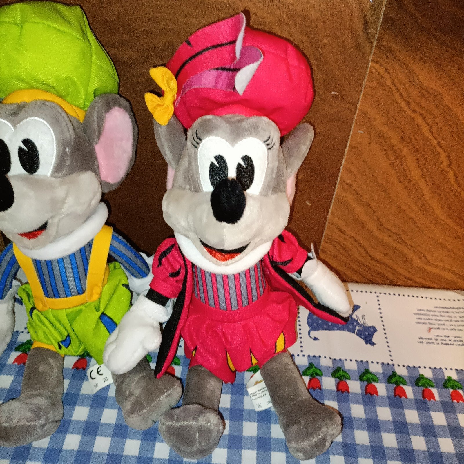 Jul & Julia Piet knuffel Sinterklaas Julianatoren, Ophalen of Verzenden, Zo goed als nieuw, Overige typen