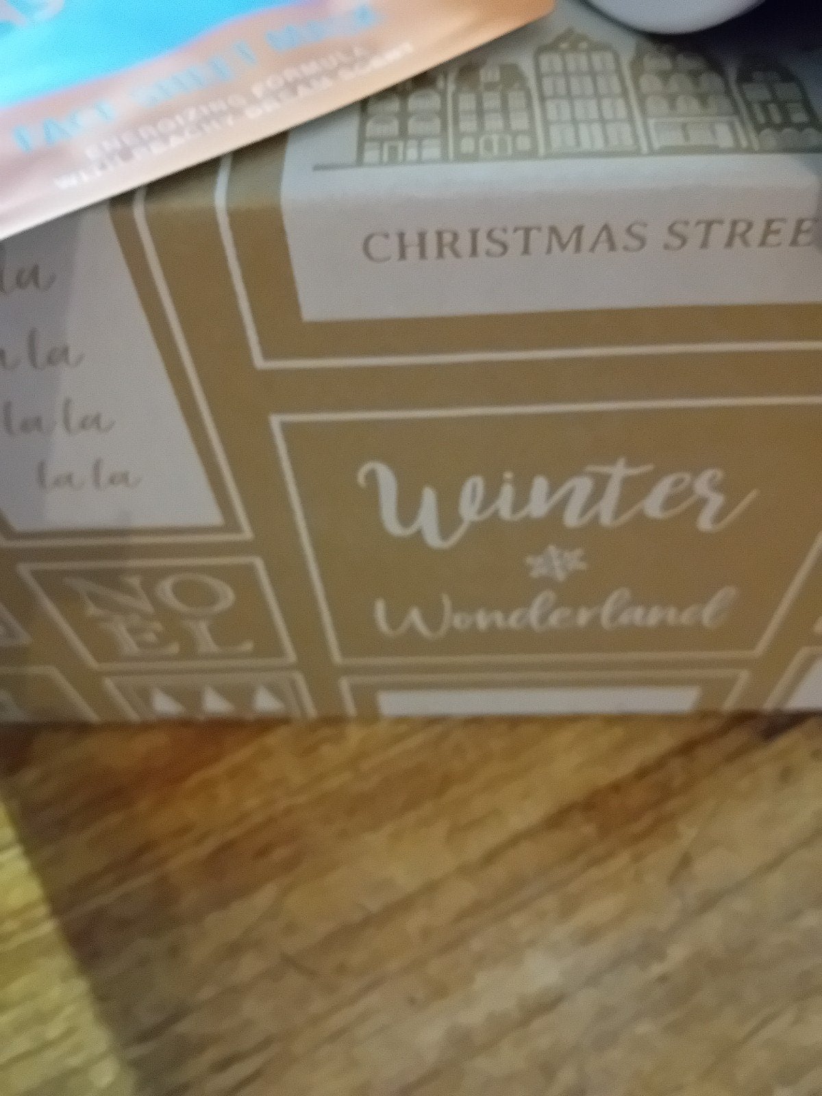 Kerstpakket 4 mutsen en 2 sjaals, Ophalen of Verzenden, Nieuw, Maat 46/48 (XL) of groter, Muts