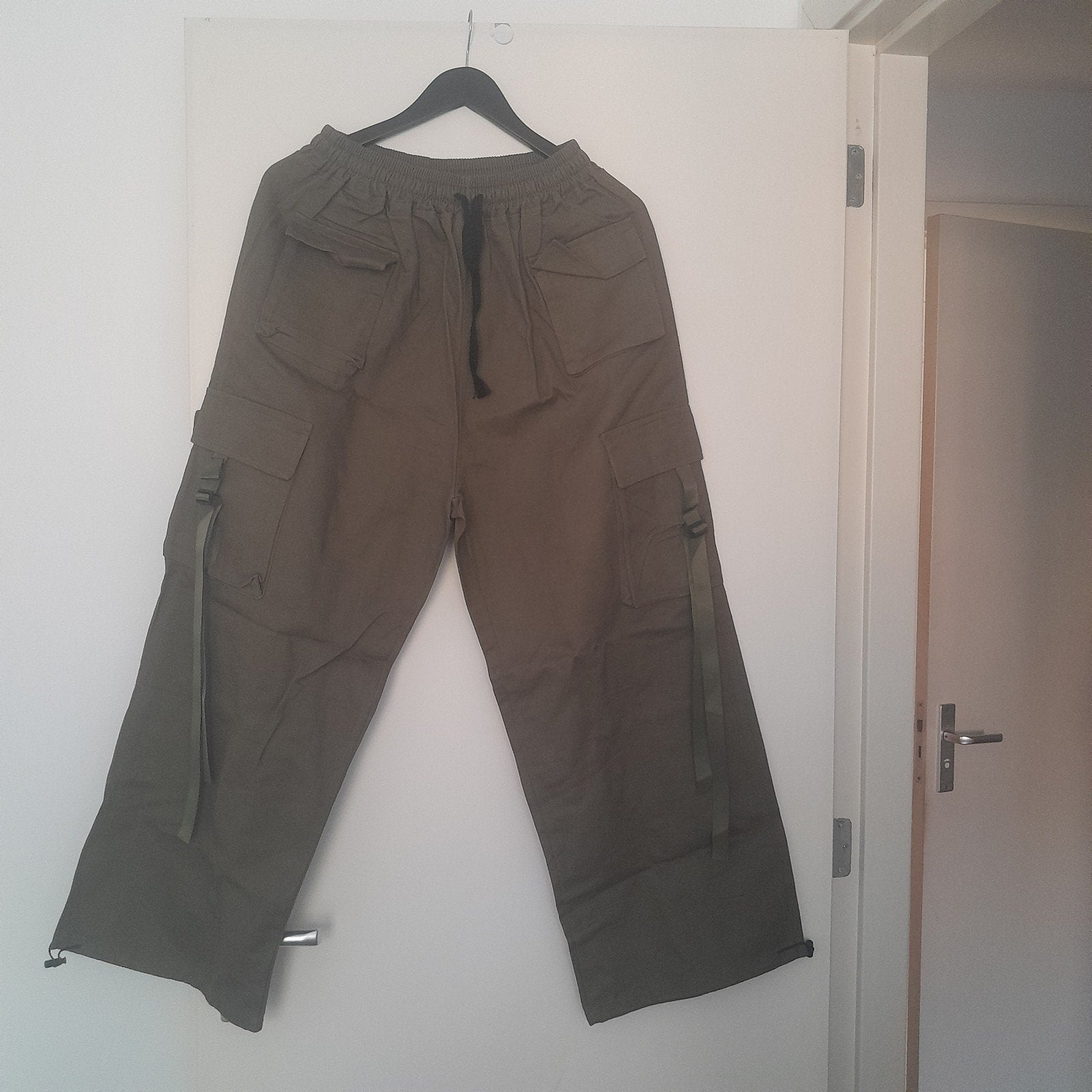 Baggy Skate broek - L/XL, Kleding | Dames, Maat 42/44 (L), Nieuw, Ophalen of Verzenden, Onbekend