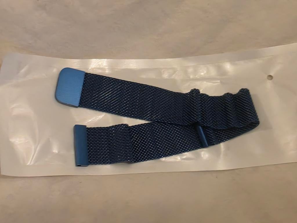 Blauwe stalen smartwatch bandje, Ophalen of Verzenden, Nieuw, Overige merken