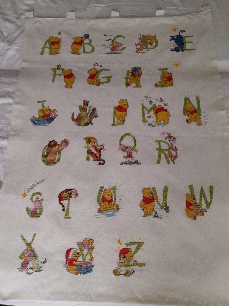 winnie de pooh ABC wandkleed, Kinderen en Baby's, Ophalen of Verzenden, Zo goed als nieuw, Wanddecoratie
