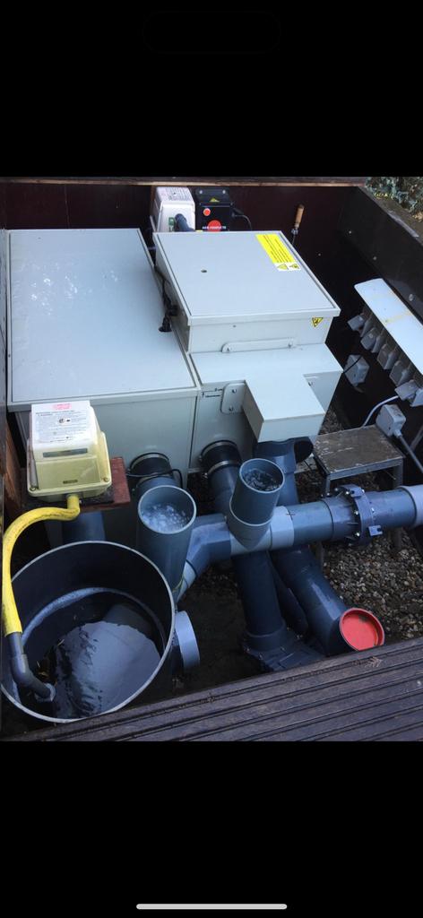 Aem t30 combi trommel filter compleet, zeer netjes, Ophalen of Verzenden, Zo goed als nieuw, Vijverfilter