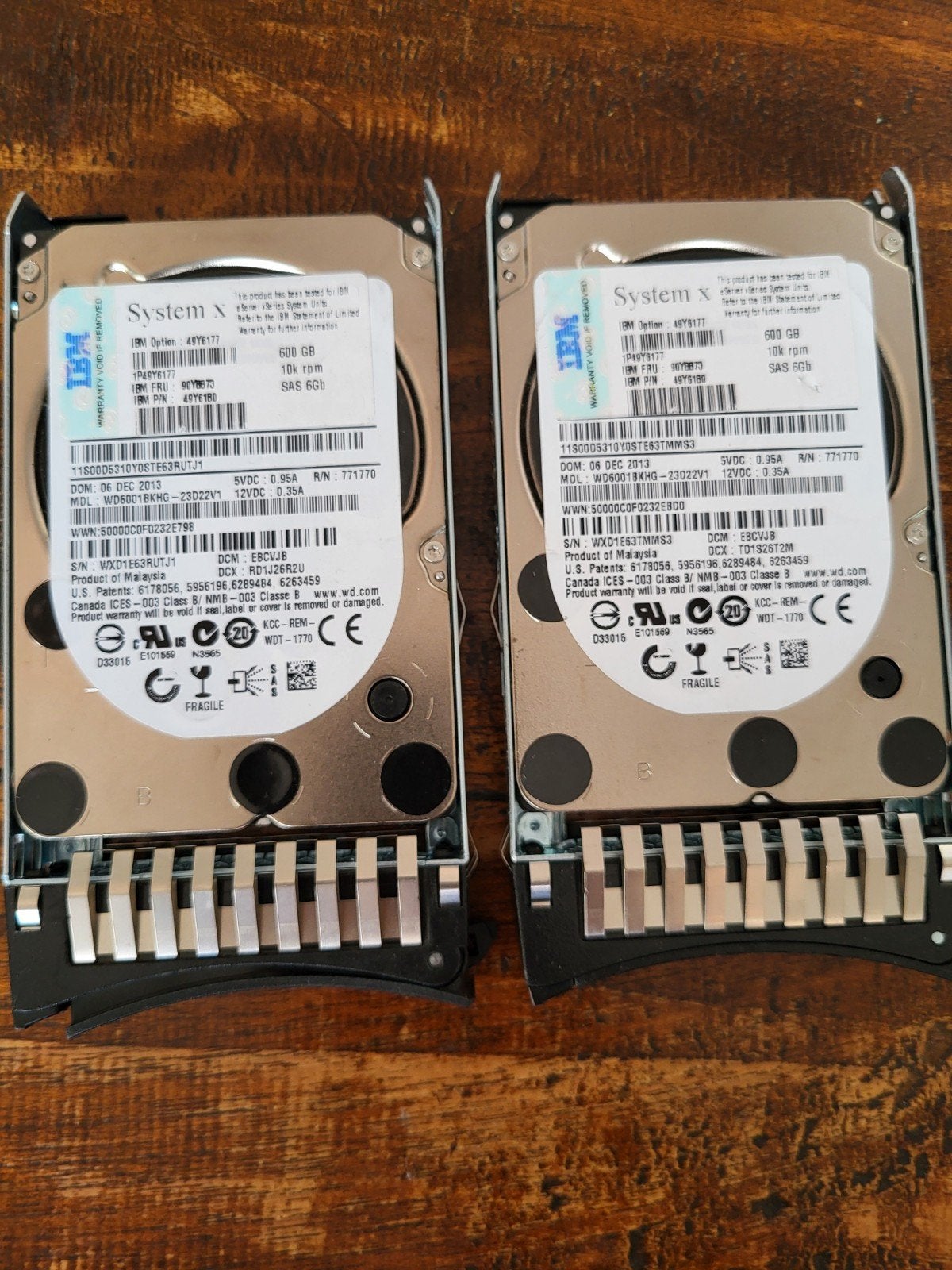 2x IBM System X 600GB SAS HDD 10K RPM, Intern, Gebruikt, SAS, Server