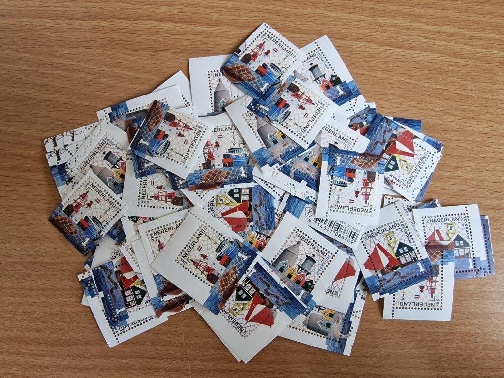 100x Tarief 1 nominaal frankeergeldig €140,-. Kleinformaat., Ophalen of Verzenden, Na 1940, Postfris