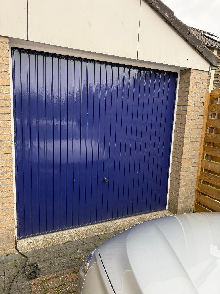 Elektrische garagedeur 220cm breed, 212cm hoog, Ophalen, Gebruikt, Garagedeur, Metaal