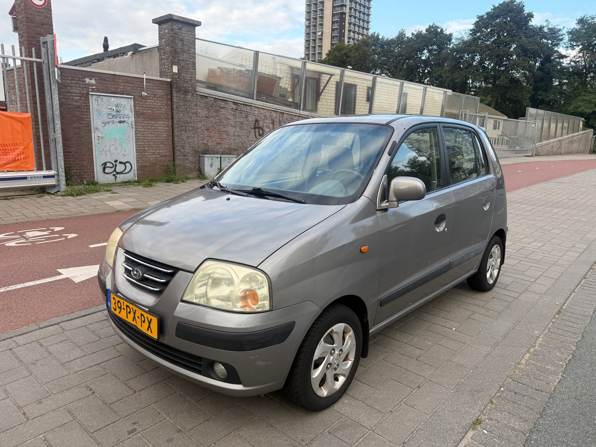 Hyundai Atos 1.1i Dynamic Automaat Laag KM N.A.P!, Auto's, Gebruikt, 4 cilinders, Origineel Nederlands, Atos
