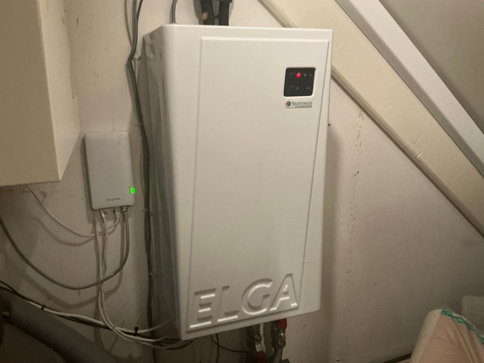 Techneco/Remeha ELGA hybride warmtepomp compleet, Ophalen, 30 tot 80 cm, Gebruikt, Overige typen