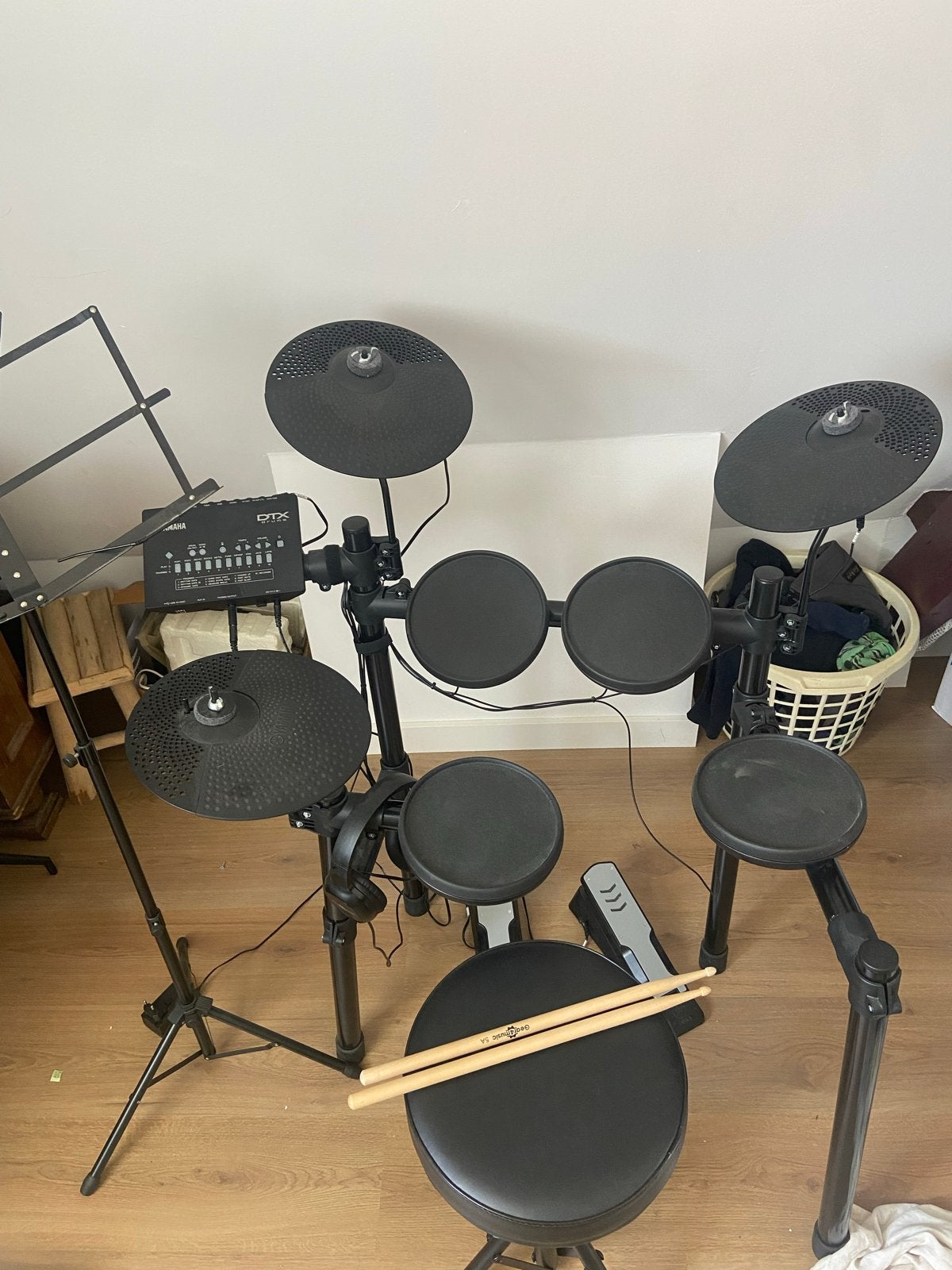 Yamaha DTX402K Elektronisch Drumstel met Accessoires, Ophalen, Zo goed als nieuw, Yamaha, Elektronisch