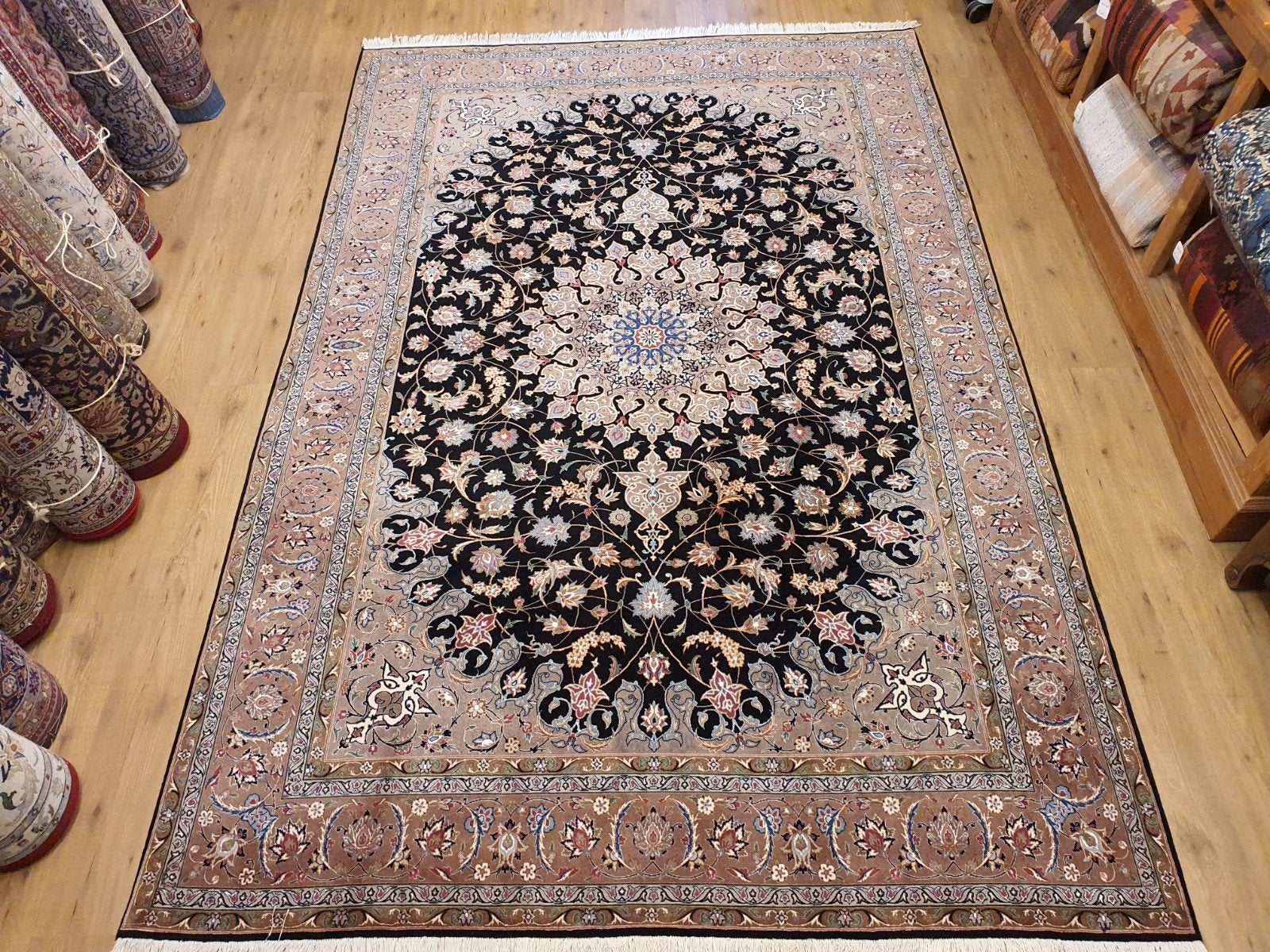 Handgeknoopt perzisch tapijt tabriz 50raj 323x2020, Info@SlatsAntiek.nl, Tweedehands, Perzisch, 200 cm of meer