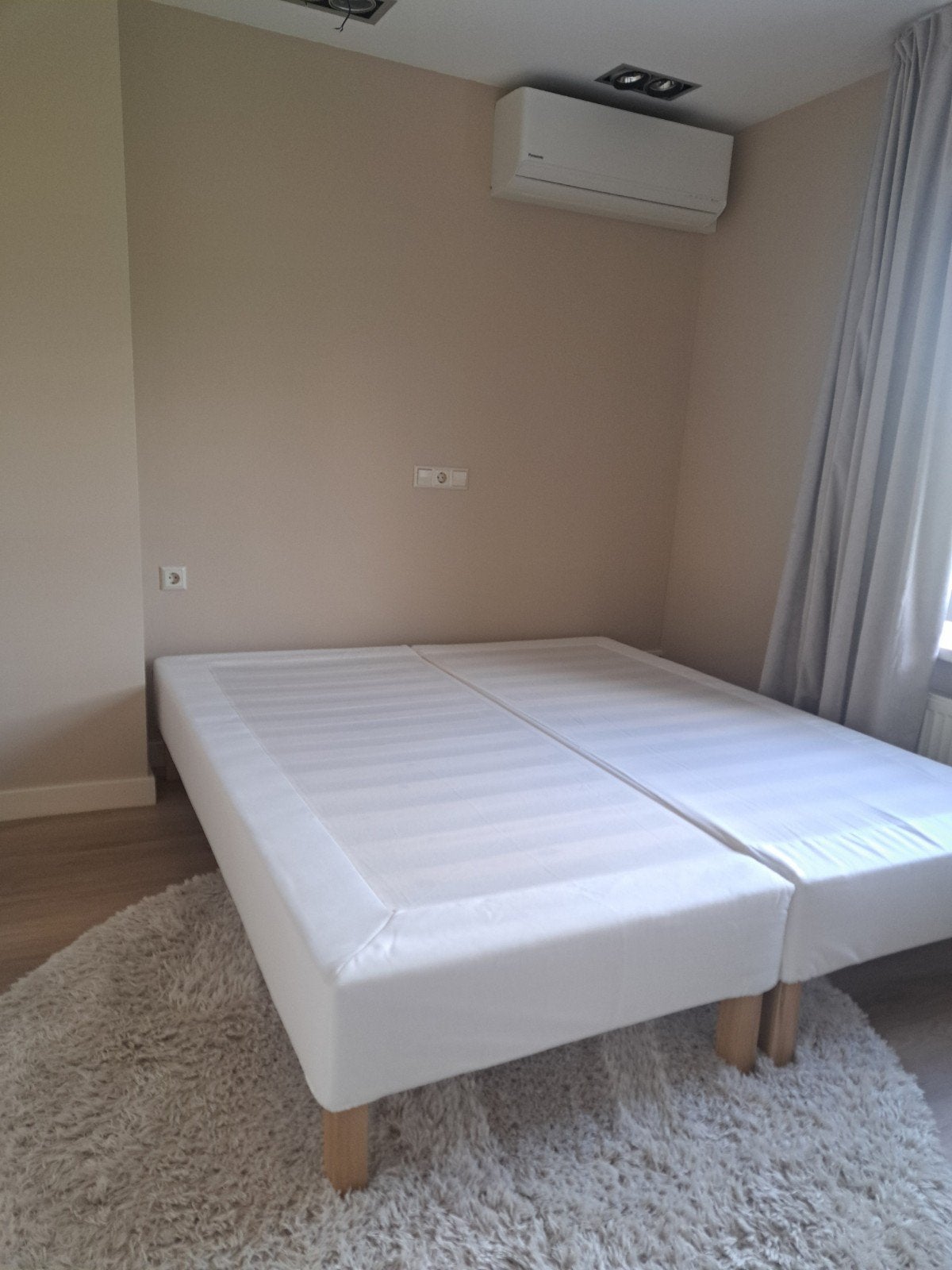 2x IKEA ESPEVÄR bedden 90x200 cm met uitwasbare hoezen, Ophalen