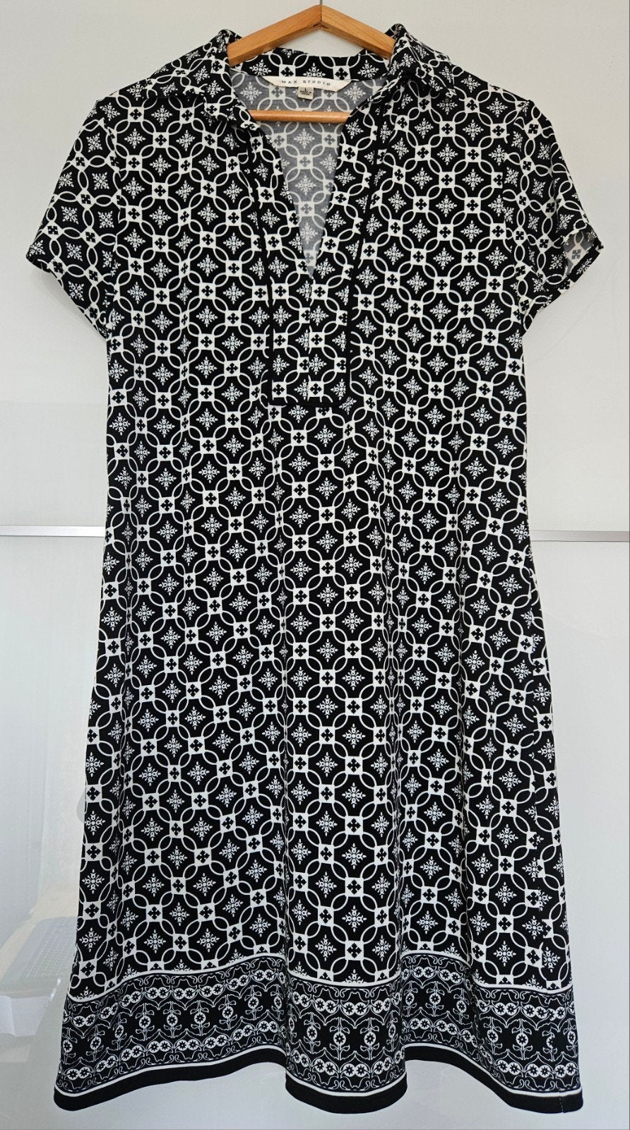 Max Studio Zwart-Wit Jurk, Maat L, Kleding | Dames, Verzenden, Zwart, Zo goed als nieuw, Boven de knie