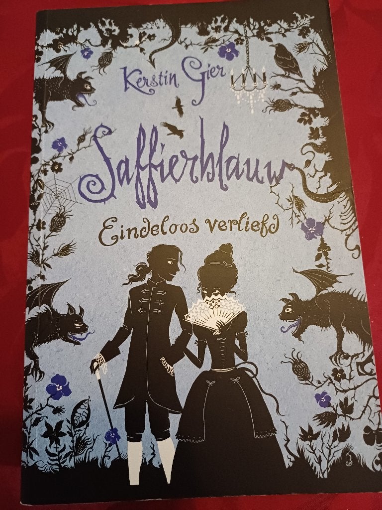 Kerstin gier - eindeloos verliefd - saffierblauw,paperback., Ophalen, Gelezen, Kerstin Gier