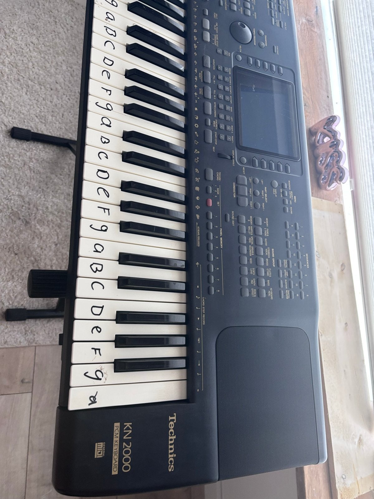Technics KN2000 Keyboard met standaard en accessoires, Muziek en Instrumenten, Ophalen, 61 toetsen, Zo goed als nieuw, Met standaard