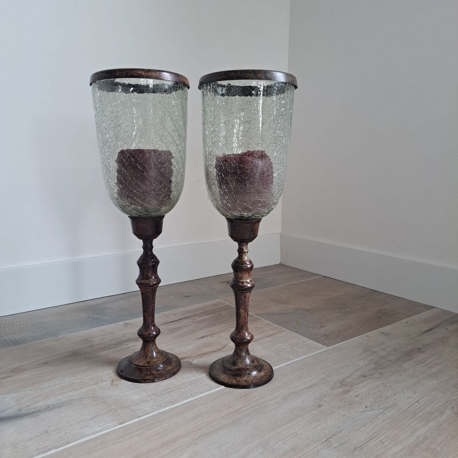 Mooie grote klassieke glazen kaarsenstandaards op voet, Huis en Inrichting, Woonaccessoires | Kandelaars en Kaarsen, Ophalen of Verzenden