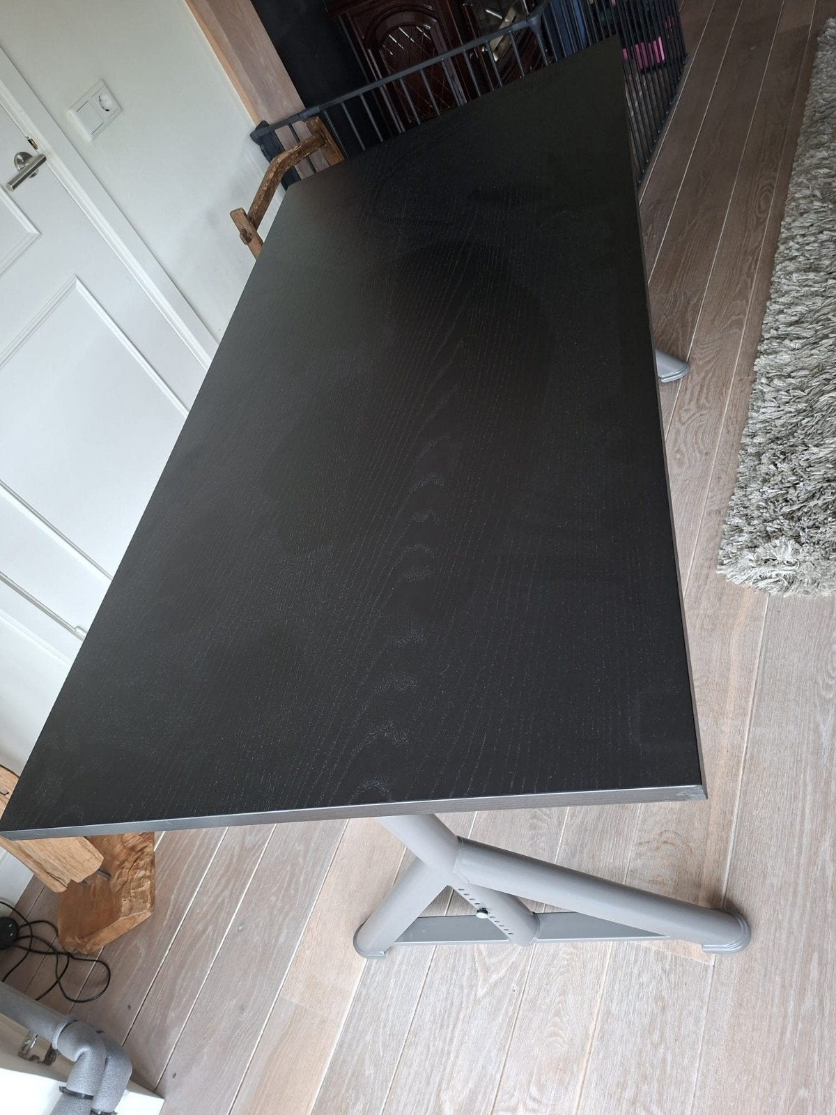 IKEA Idåsen Bureau - Robuust en Verstelbaar (80x160 cm), Huis en Inrichting, Ophalen, Zwart, Spaanplaat of MDF, Zo goed als nieuw