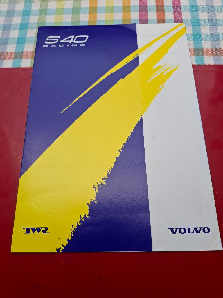 Volvo TWR S40 T4 Racing - BTCC 1997 - Engelse folder, Volvo, Verzenden, Volvo Car, Zo goed als nieuw