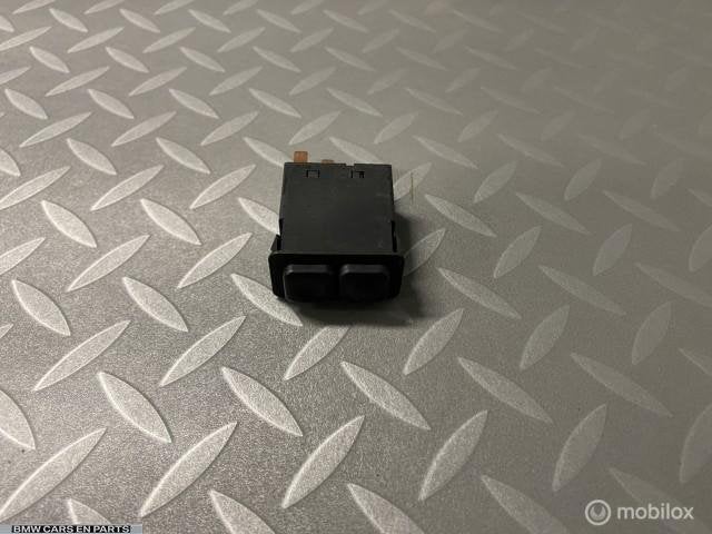 Mistlamp schakelaar BMW 3-serie E30 ('84-'92), Gebruikt, Partnerportal@bmw.de, Bmw, Ophalen of Verzenden
