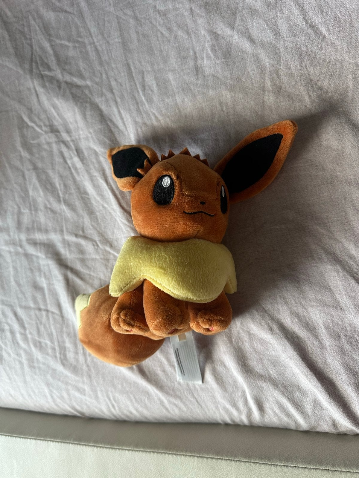 Pokémon Eevee en Super Mario Yoshi knuffels, Overige typen, Ophalen of Verzenden, Middelgroot (20 tot 80 cm), Bruin