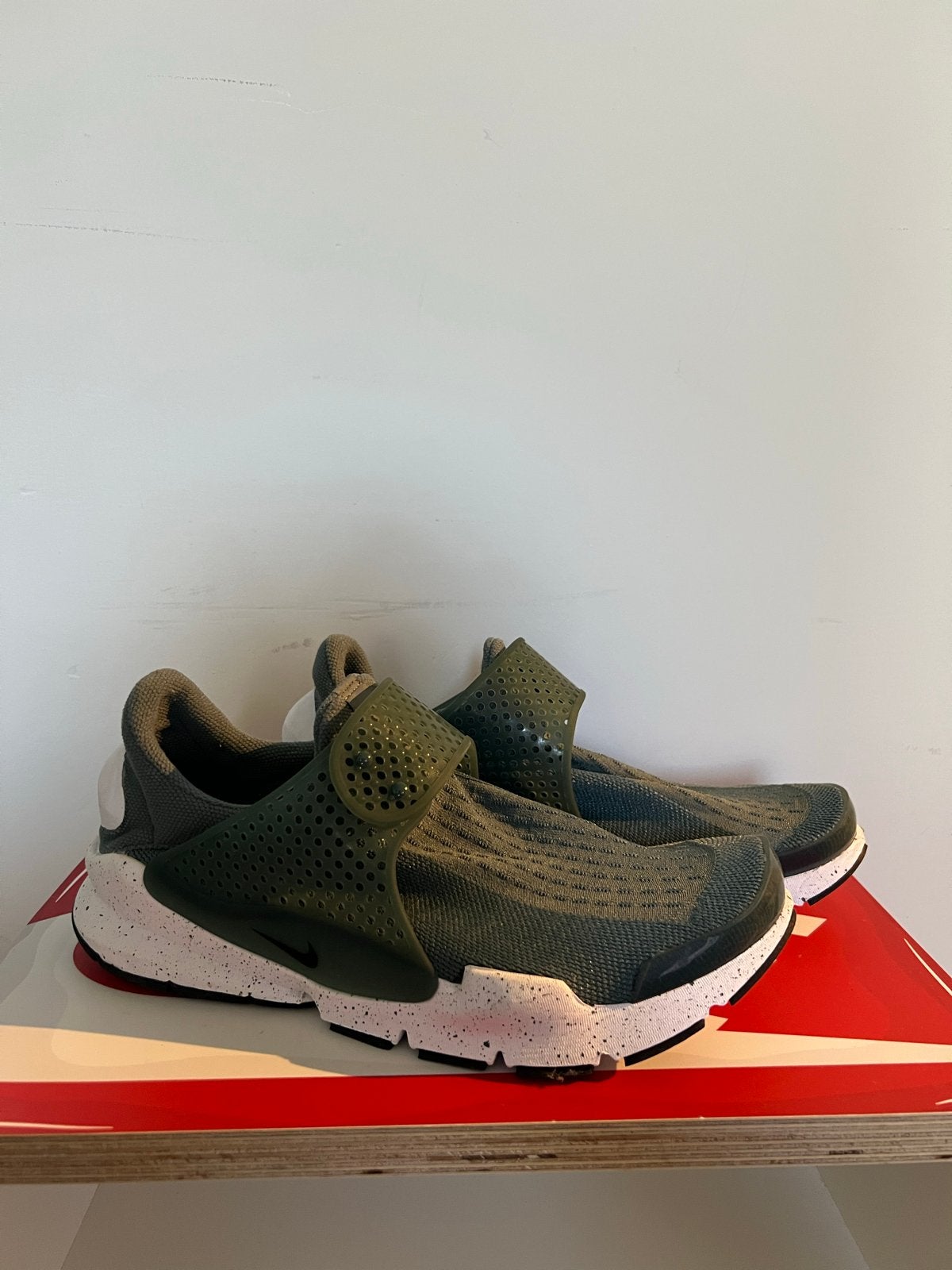 2x Nike Sock Dart, Ophalen, Zo goed als nieuw, Overige kleuren, Sneakers of Gympen