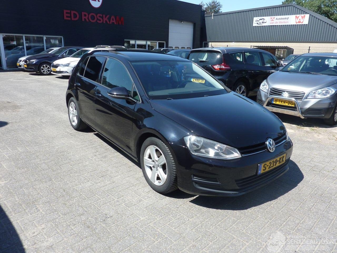 Volkswagen Golf 1.2 TSI DSG CLIMAT (bj 2013, automaat), Auto diversen, Schadeauto's, Automaat, Overige carrosserieën, Volkswagen