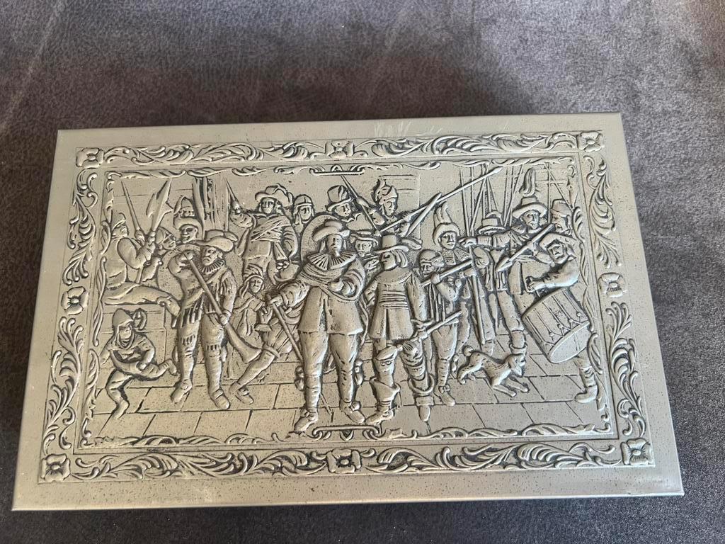 Vintage Bewaardoos / Sigaren/ Metaal / Kunstof / Rembrandt., Verzamelen, Blikken, Ophalen of Verzenden, Zo goed als nieuw, Overige