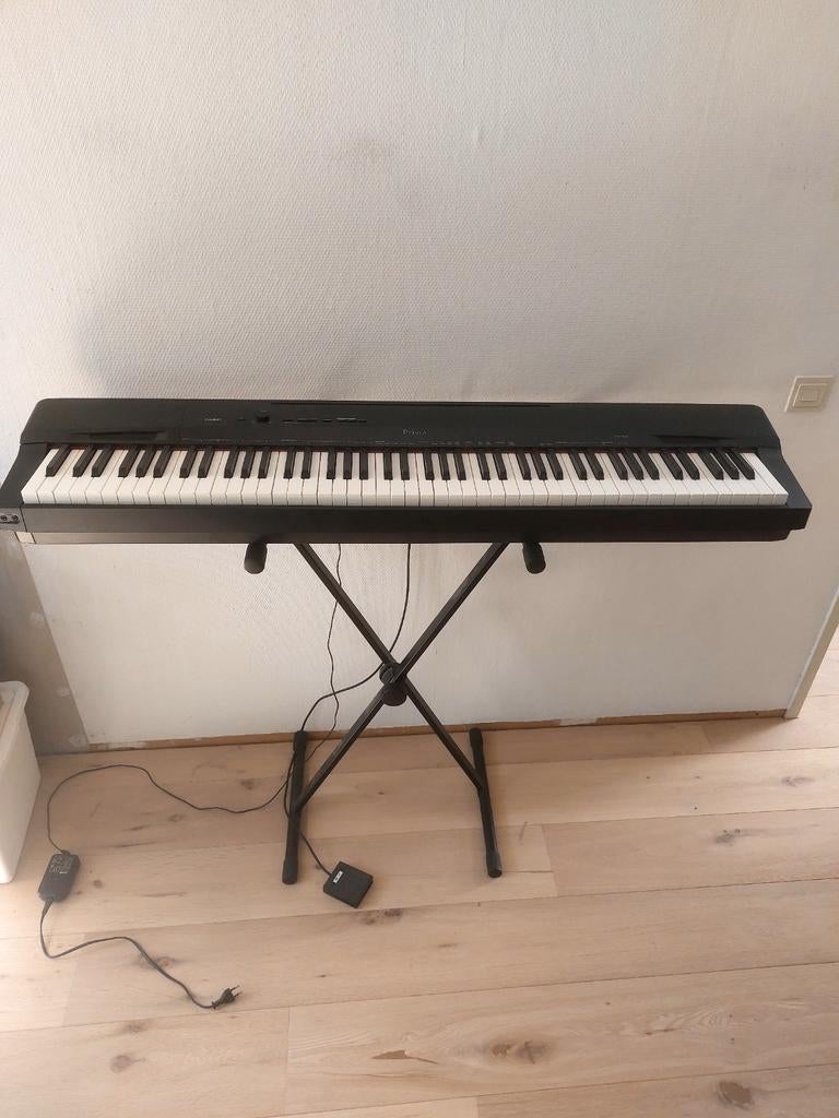 Casio privia px-160 alleen koptelefoon, Muziek en Instrumenten, Piano's, Ophalen, Zwart, Digitaal, Zo goed als nieuw