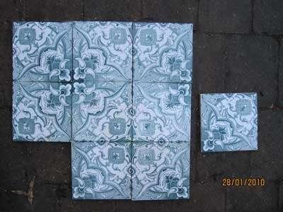 56 antieke wandtegels vierpas, groen decor 15x15cm, Ophalen