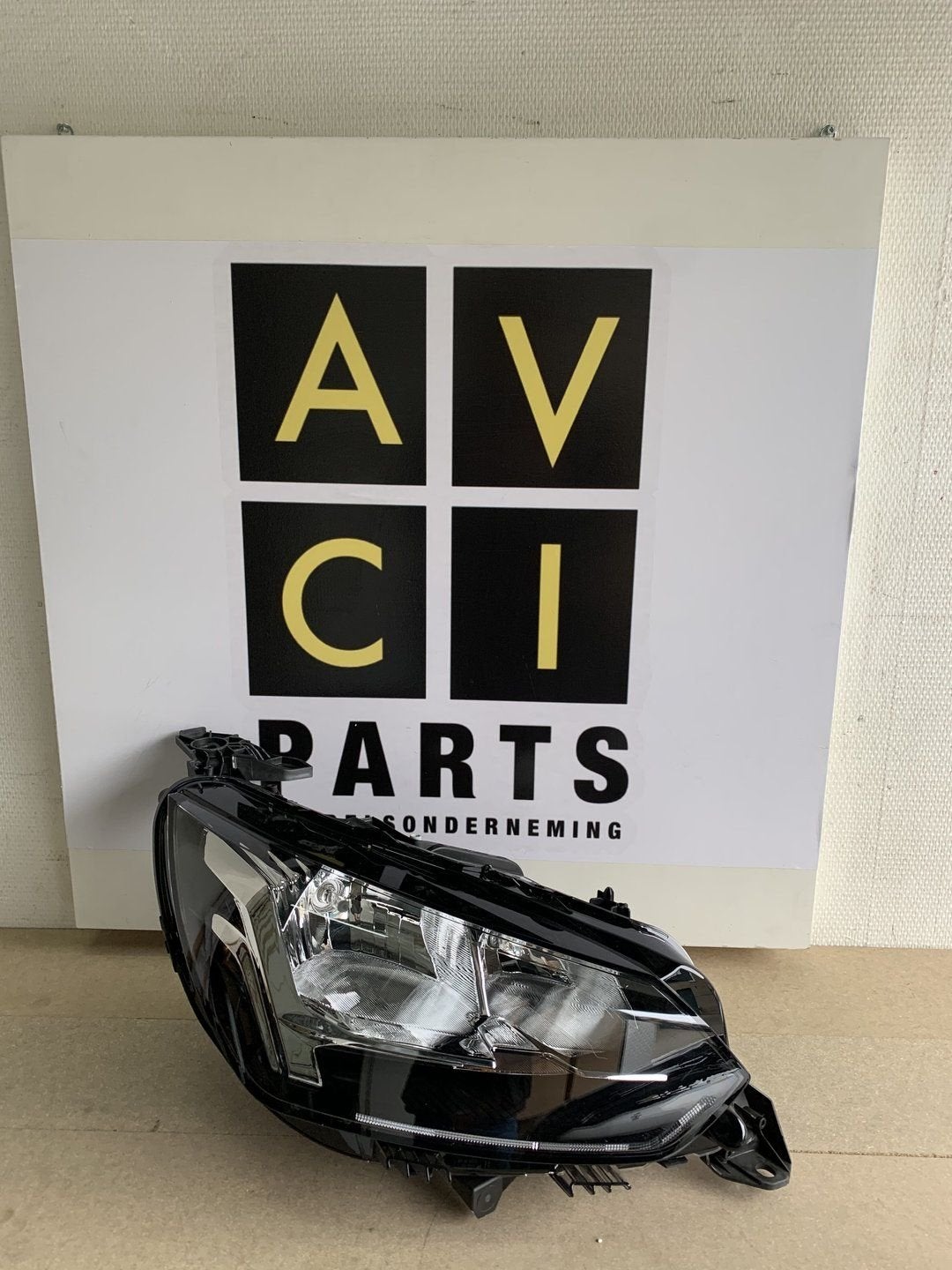 Koplamp peugeot 208 II Halogeen 90128976, Auto-onderdelen, Gebruikt, -, -, Ophalen of Verzenden