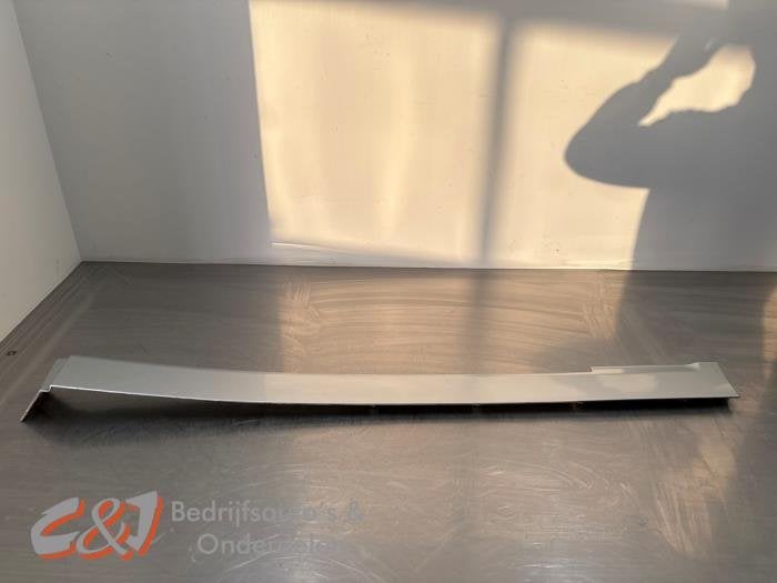Sierstrip van een Mercedes Vito, Gebruikt, -, Ophalen of Verzenden, -