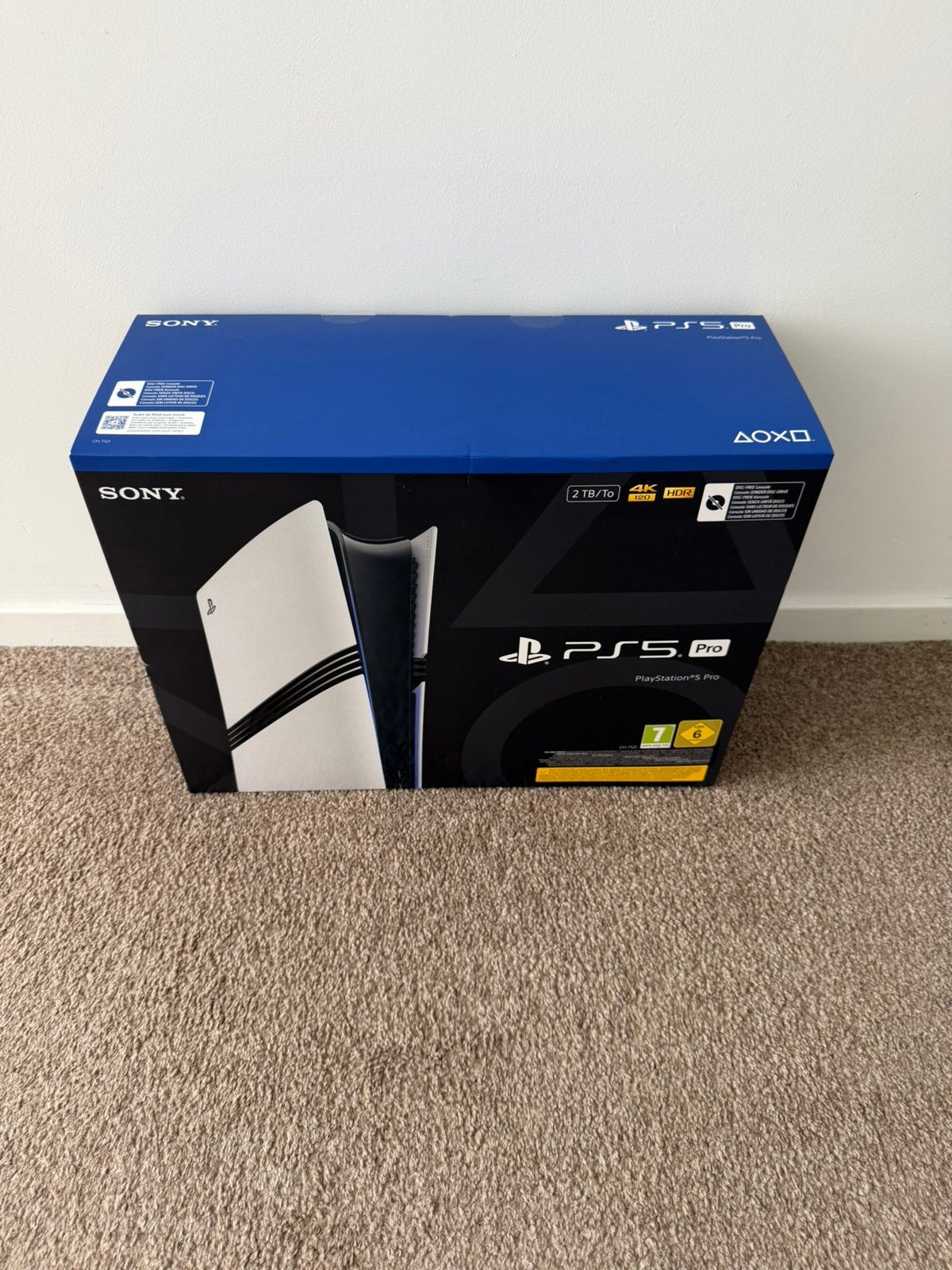 Playstation 5 pro 2tb (NIEUW IN DOOS) + garantie 2 jaar, Spelcomputers en Games, Ophalen, Nieuw, Playstation 5