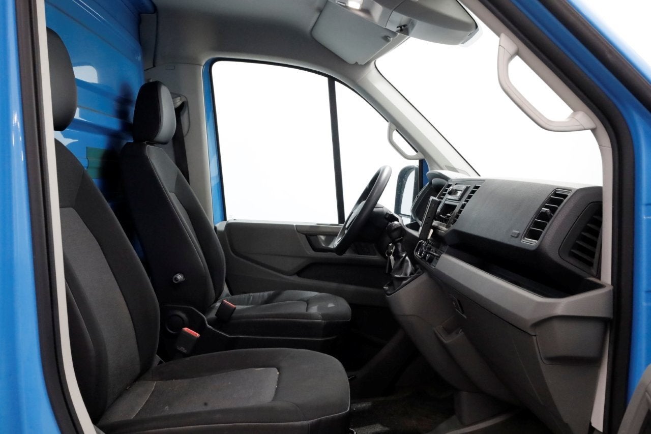 Volkswagen Crafter 35 2.0 TDI E6 Bakwagen met achterdeuren 2, Voorwielaandrijving, Dealer onderhouden, Gebruikt, 4 cilinders