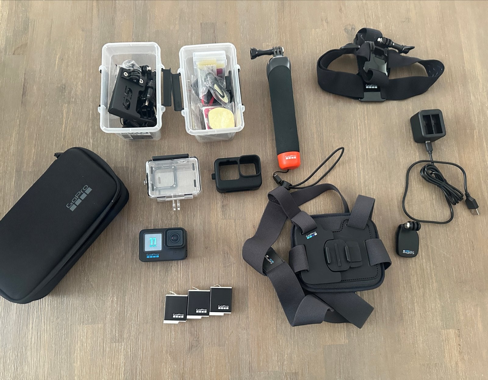 Weinig gebruikte GoPro Hero 11 Black met GoPro accessoires., Audio, Tv en Foto, Ophalen of Verzenden, Zo goed als nieuw, GoPro