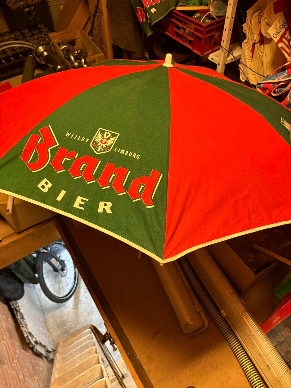 Kleine brand parasol, Verzamelen, Ophalen, Zo goed als nieuw, Brand