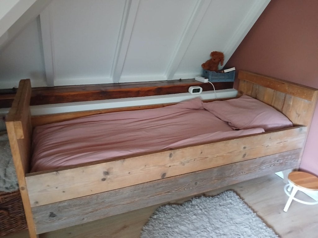 Steigerhouten bed 80 x 200, Ophalen, Gebruikt, Eenpersoons, Bruin